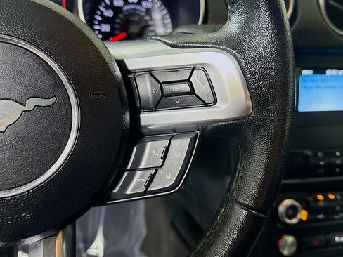 Used 2019 Ford Mustang Coupe image 15