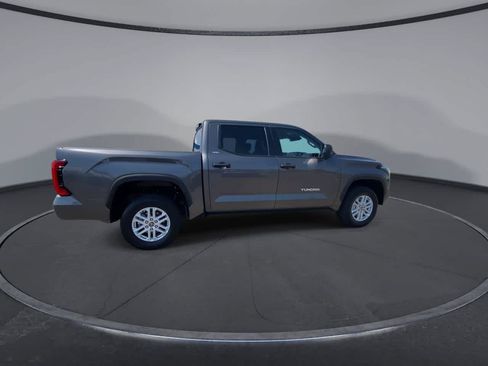 Used 2023 Toyota Tundra SR5 AWD/4WD image 9