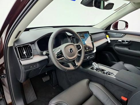 New 2026 Volvo XC90 T8 Ultra w/ Protection Package Premier AWD/4WD image 16