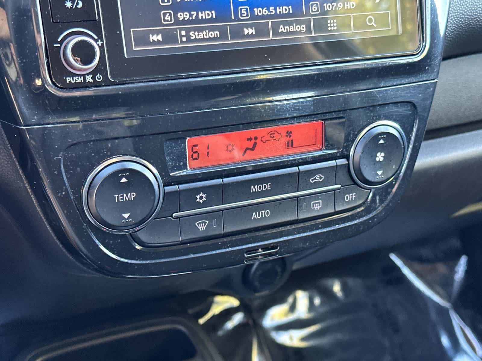 Used 2024 Mitsubishi Mirage ES FWD image 21