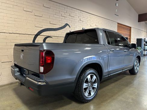 Used 2019 Honda Ridgeline RTL-T image 4
