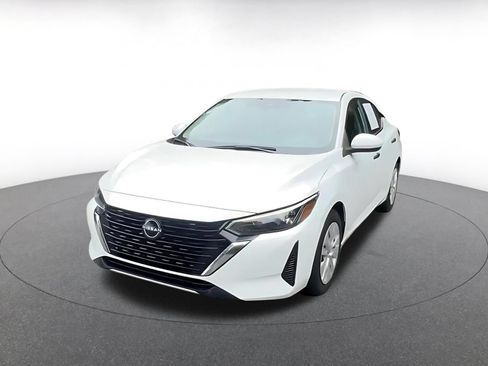 Used 2025 Nissan Sentra S FWD image 7