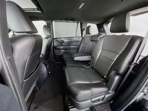 Used 2023 Honda Passport Elite image 30