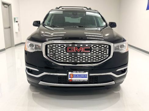 Used 2018 GMC Acadia Denali w/ Technology Package image 6