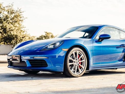 Used 2017 Porsche 718 Cayman S image 49