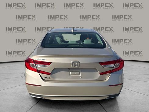 Used 2018 Honda Accord LX image 4