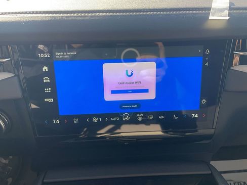 New 2025 Lincoln Navigator Reserve image 24