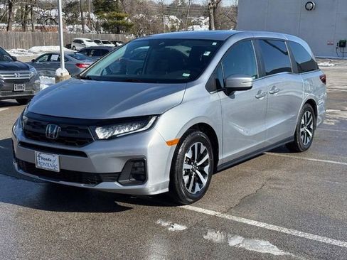 Used 2025 Honda Odyssey EX-L image 8