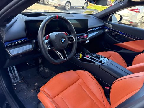 Certified 2026 BMW M5 w/ Carbon Package image 9