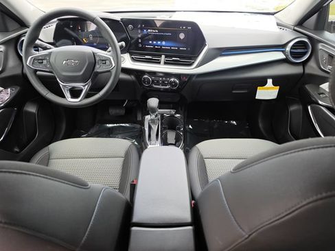 New 2026 Chevrolet Trax LT w/ Driver Confidence Package FWD image 14
