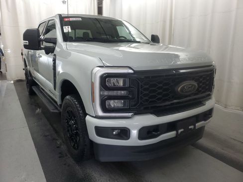 Used 2025 Ford F350 XLT w/ Black Appearance Package AWD/4WD image 5