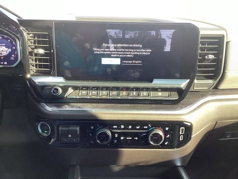 New 2026 Chevrolet Silverado 1500 LTZ w/ LTZ Premium Package AWD/4WD image 22