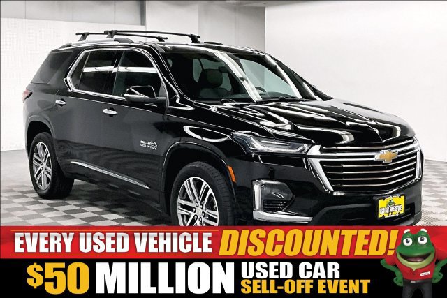 Used 2023 Chevrolet Traverse High Country FWD image 1