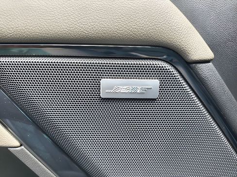 Used 2023 Chevrolet Silverado 1500 ZR2 w/ Technology Package image 17