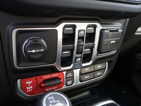 New 2026 Jeep Wrangler Unlimited Rubicon image 37