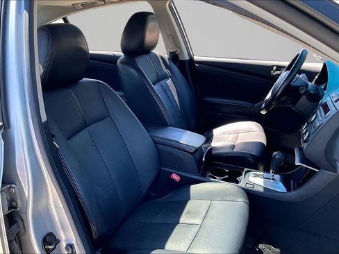 Used 2010 Nissan Altima 2.5 SL w/ SL Pkg FWD image 25