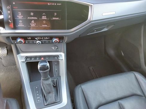 Used 2025 Audi Q3 2.0T Premium AWD/4WD image 36