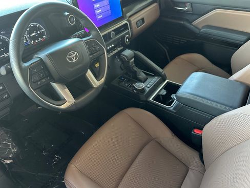 Certified 2025 Toyota 4Runner Limited image 12