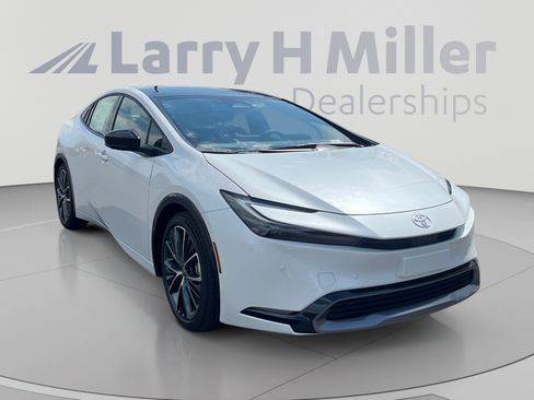 New 2026 Toyota Prius Limited FWD image 7