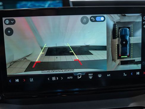 Used 2025 Ford Expedition Max Active image 54