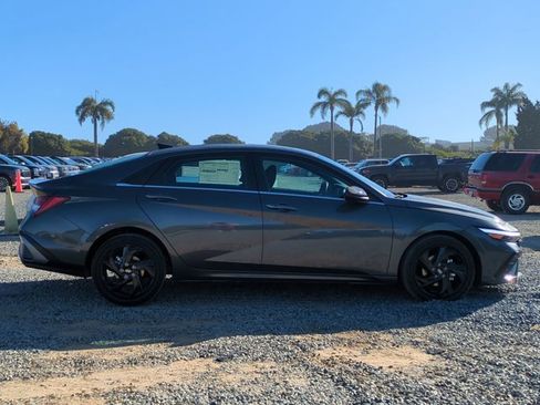 New 2026 Hyundai Elantra SEL Sport Premium image 4