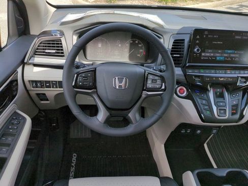 New 2026 Honda Odyssey Elite image 14