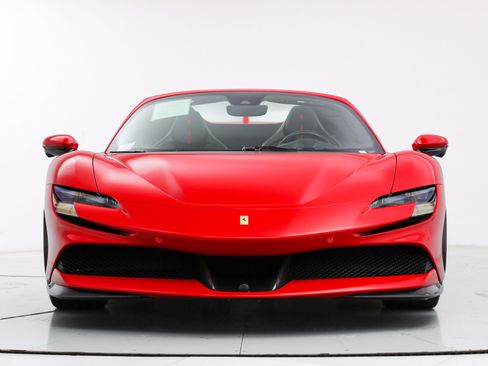 Certified 2025 Ferrari SF90 Spider AWD/4WD image 11