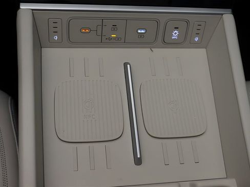 Certified 2025 Hyundai Santa Fe Calligraphy image 22