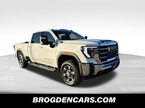 New 2026 GMC Sierra 2500 SLE image 1