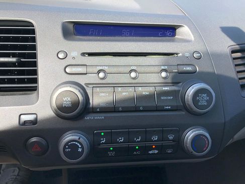 Used 2010 Honda Civic LX image 16