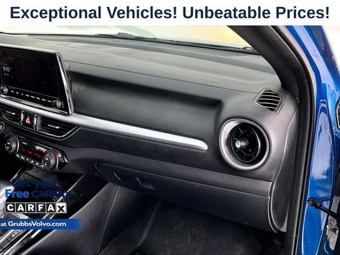 Used 2023 Kia Forte GT-Line w/ GT-Line Premium Package FWD image 19