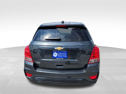 Used 2020 Chevrolet Trax LS w/ Tint and Cruise Package FWD image 8