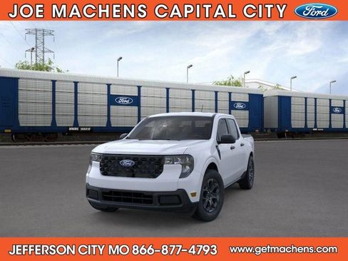 New 2026 Ford Maverick XLT image 4