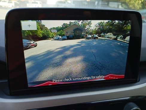 Used 2022 Ford Escape SE FWD image 23
