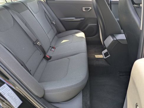 Used 2025 Kia K4 FWD image 27