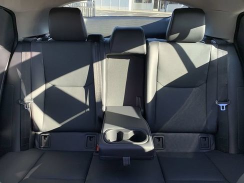 New 2026 Toyota Prius Plug-In Hybrid FWD image 32