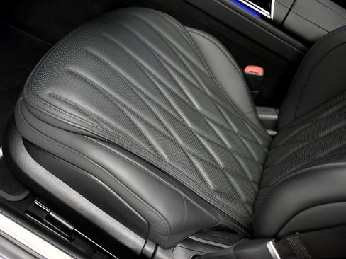 Used 2025 Mercedes-Benz S 63 AMG S w/ AMG Night Package image 15