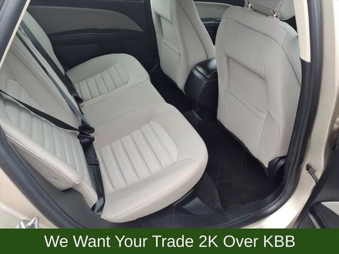 Used 2018 Ford Fusion S image 18