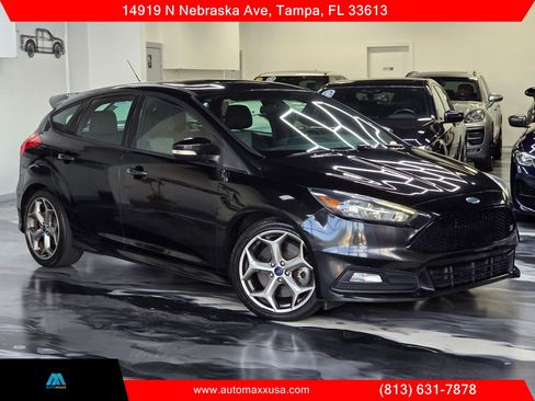 Used 2015 Ford Focus ST FWD image 40