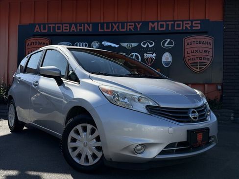 Used 2015 Nissan Versa Note SV FWD image 1