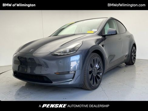 Used 2023 Tesla Model Y Performance image 1