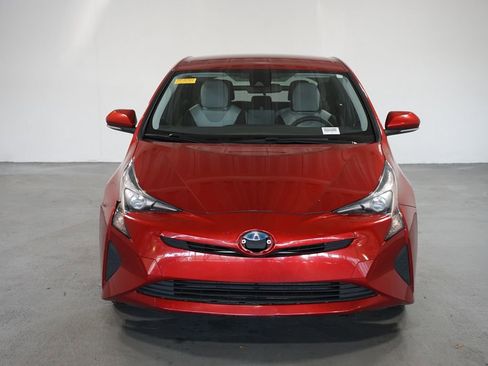Used 2018 Toyota Prius One image 2