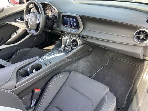 Used 2023 Chevrolet Camaro LT w/ Technology Package image 24