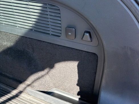 Used 2021 Ford Mustang Mach-E Select image 25