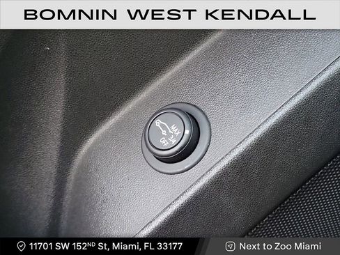 Used 2024 Chevrolet Equinox LT image 29