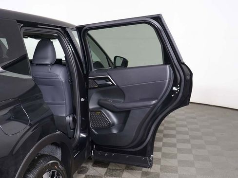 New 2026 Mitsubishi Outlander SE AWD/4WD image 27