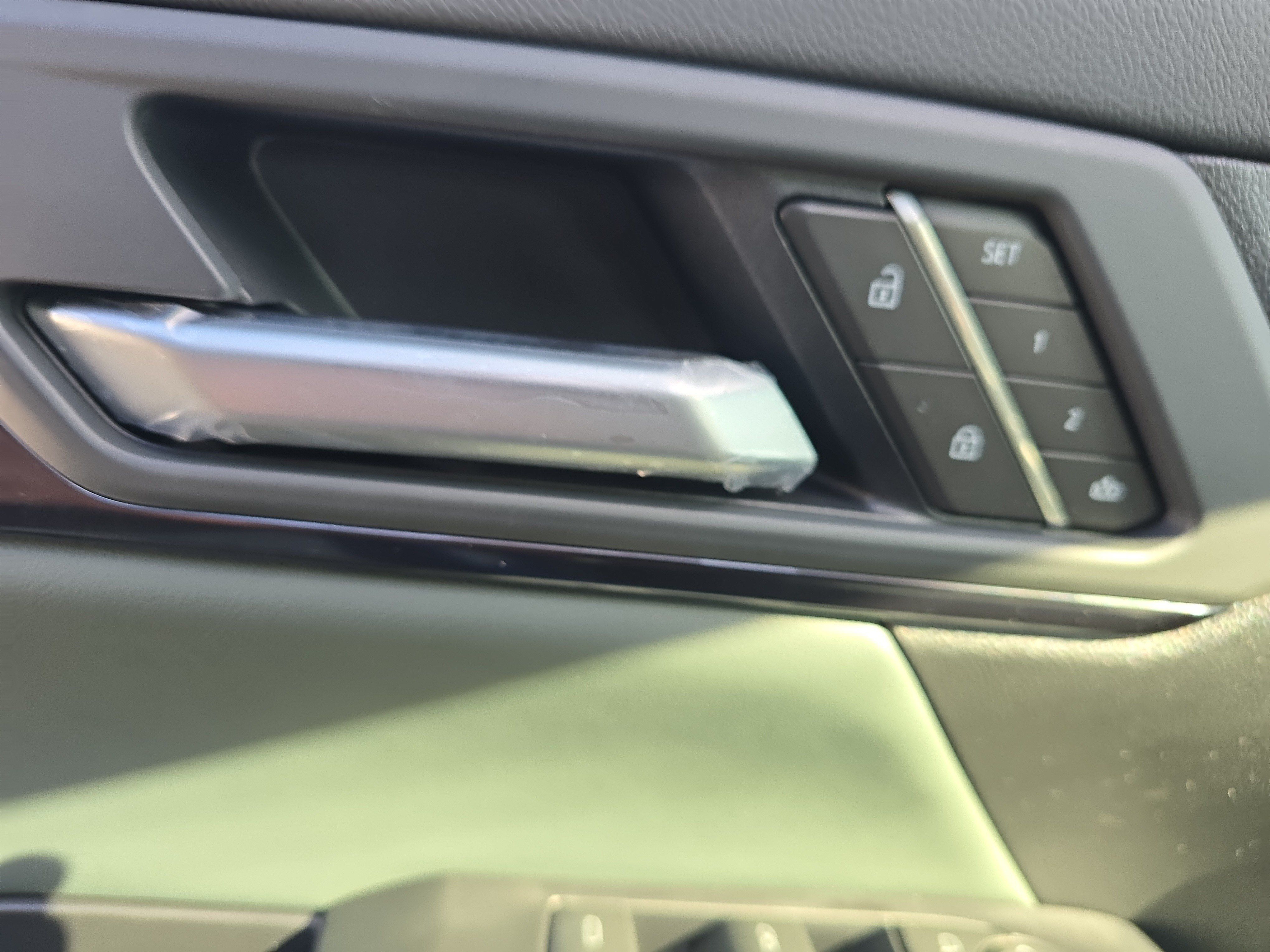 New 2027 GMC Terrain AT4 w/ Convenience Package III AWD/4WD image 21