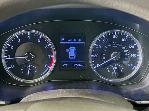 Used 2020 Hyundai Santa Fe SE image 18