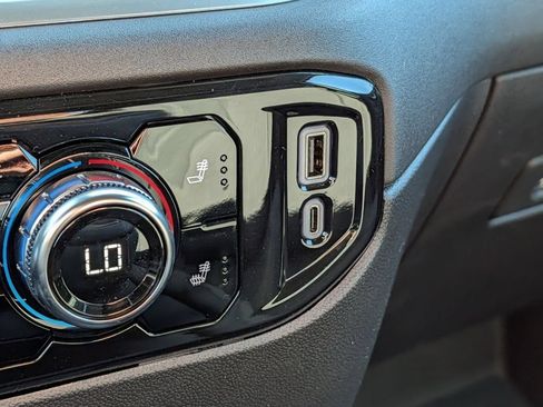 New 2026 GMC Sierra 1500 SLE AWD/4WD image 56