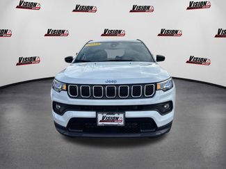 Used 2023 Jeep Compass Latitude video 2